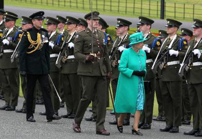 queen elizabeth visits ireland
